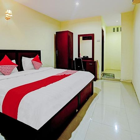 Oyo 90331 Hotel Toba Shanda ปาราปัต ภายนอก รูปภาพ