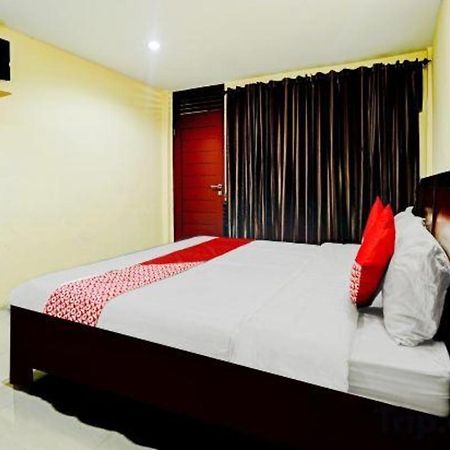Oyo 90331 Hotel Toba Shanda ปาราปัต ภายนอก รูปภาพ