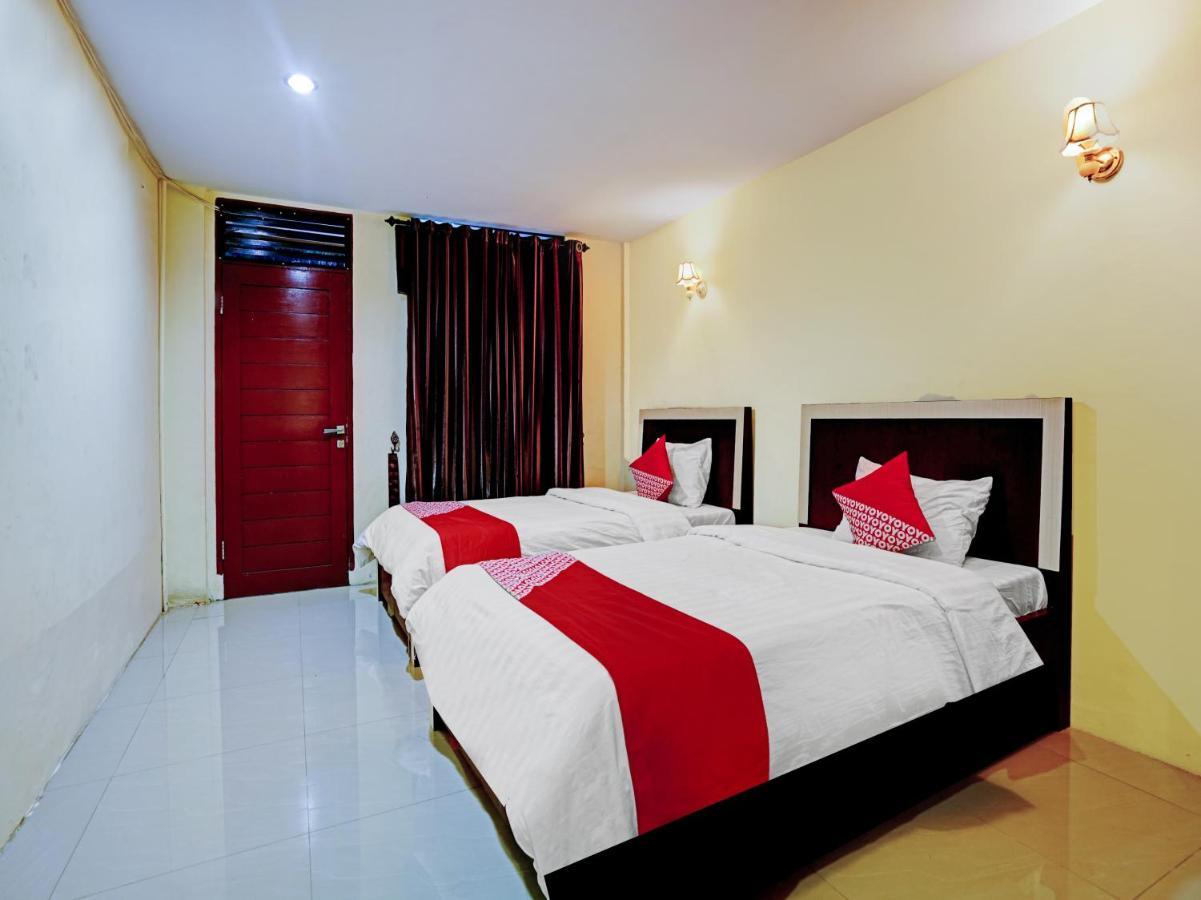 Oyo 90331 Hotel Toba Shanda ปาราปัต ภายนอก รูปภาพ