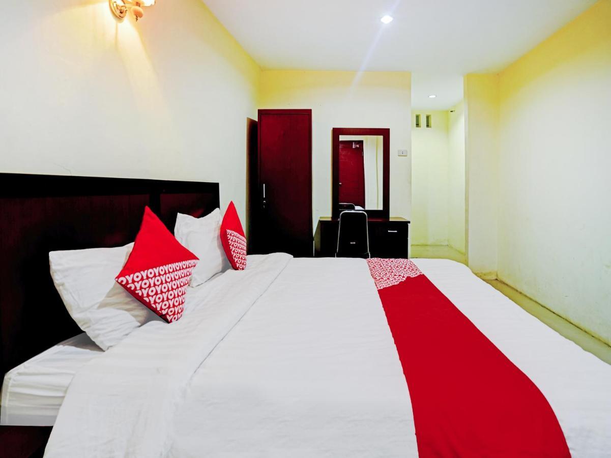 Oyo 90331 Hotel Toba Shanda ปาราปัต ภายนอก รูปภาพ