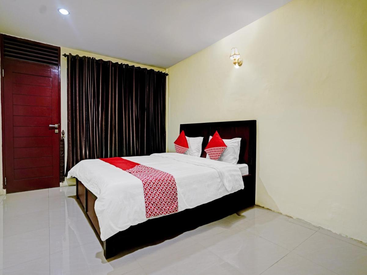 Oyo 90331 Hotel Toba Shanda ปาราปัต ภายนอก รูปภาพ