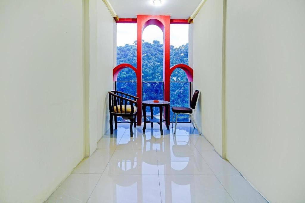 Oyo 90331 Hotel Toba Shanda ปาราปัต ภายนอก รูปภาพ