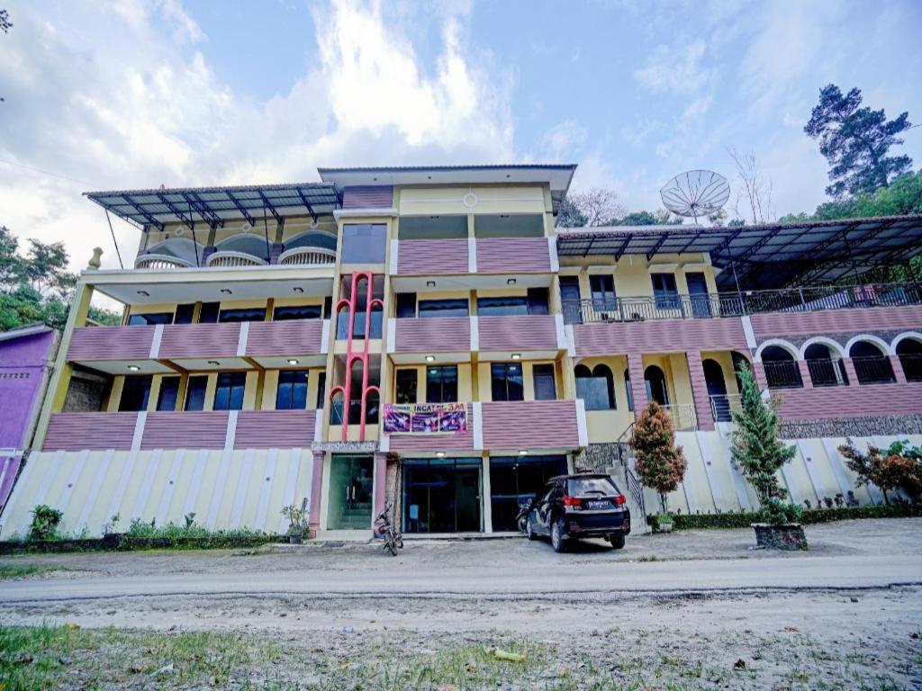Oyo 90331 Hotel Toba Shanda ปาราปัต ภายนอก รูปภาพ